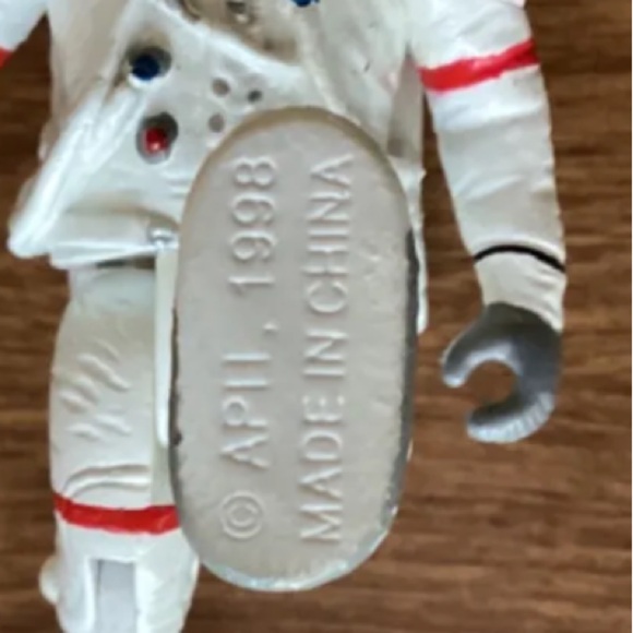 NASA - Space Voyager - Apollo Astronaut - 1998 APII (RARE) - Picture 4 of 4